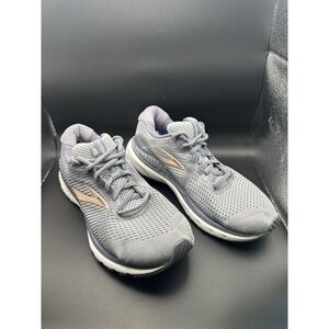 Brooks Adrenaline GTS 20 Women's Size 10.5 B (Medium)‎ Running Shoes Gray Peach
